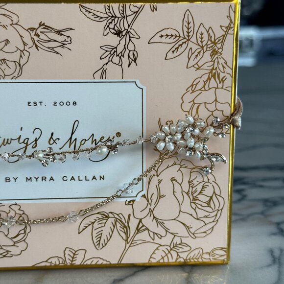 NEW - Twigs & Honey - Beaded Blossom Dangle Garter - Picture 6 of 6